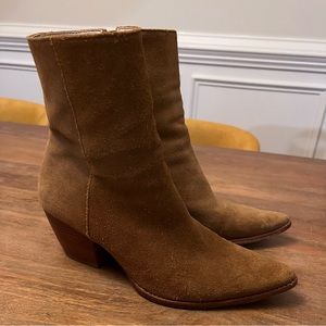 Matisse Caty Pointed Suede Boot size 10